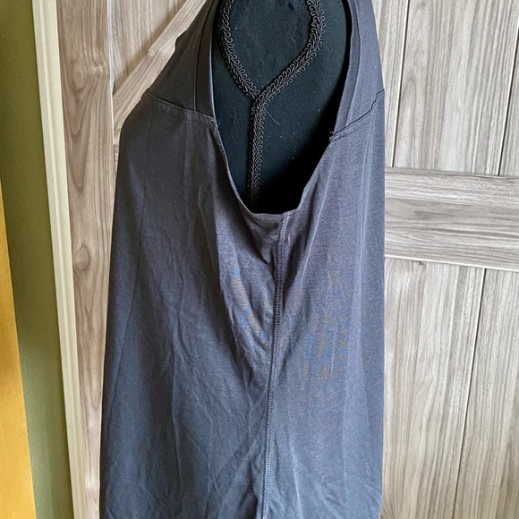 Athletic Works Women’s Workout Top - Picture 3 of 5